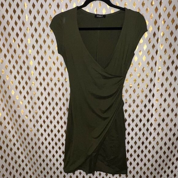 Joe & Elle dark green wrap style dress size S - Picture 4 of 8